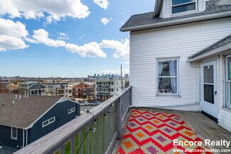 5 Munroe St Unit 2, Somerville, MA 02143