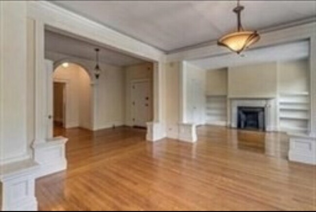 497 Boylston St unit 1, Brookline, MA 02445 - photo 4