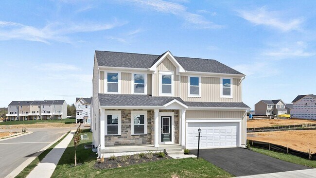 102 Monroe Ave, Ranson, WV 25438 - photo 2