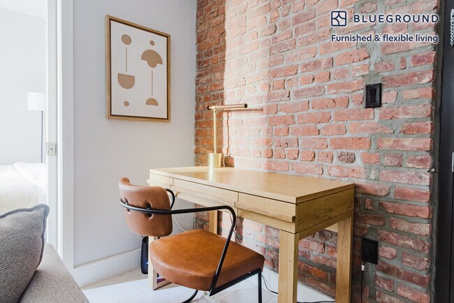 195 Stanton St unit FL4-ID1551, New York, NY 10002 - photo 2