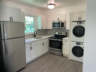 1-54 Spring St, Freehold, NJ 07728