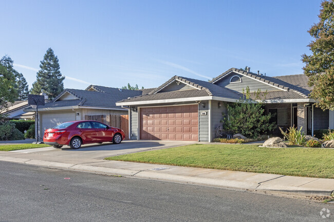 Well maintained older homes can be found in the southern area of Bellevue Ranch.