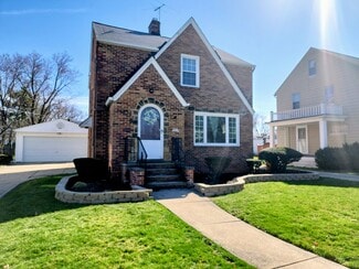 19130 Meredith Ave, Euclid, OH 44119