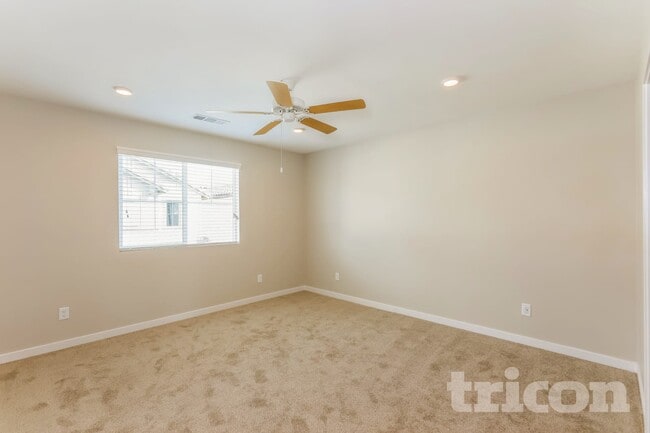 28182 Dwight Dr, Menifee, CA 92584 - photo 6