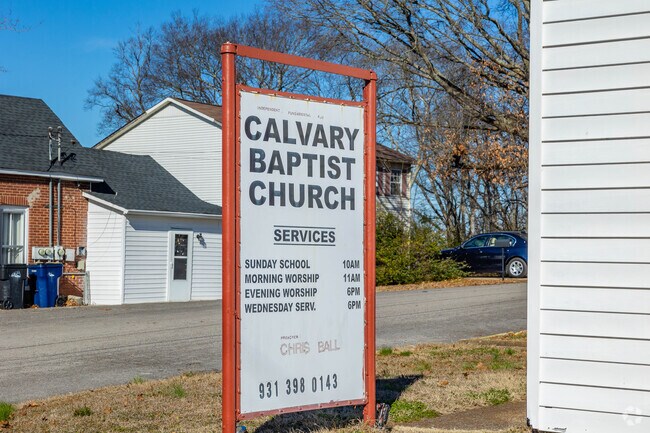 Calvary Baptist School starts on Sunday at 10am in Columbia.