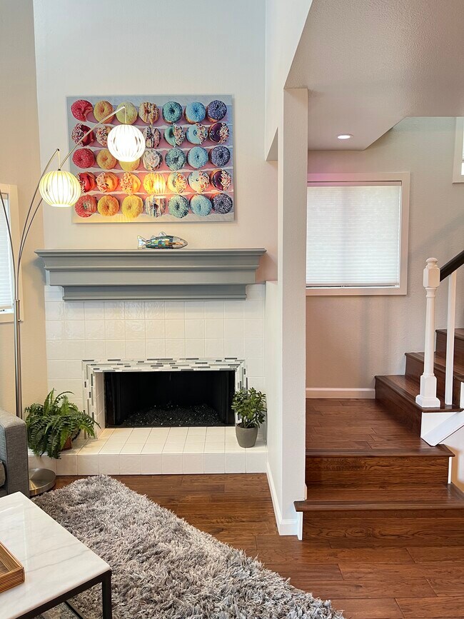 8132 Camino Del Sol unit F, La Jolla, CA 92037 - photo 4