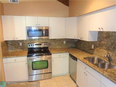 2229 Nova Village Dr, Davie, FL 33317 - photo 2