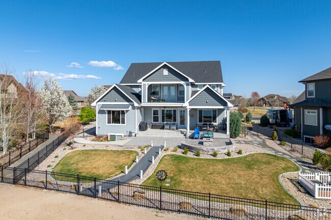 Explore real estate in Water Valley, Windsor – homes with character, modern upgrades, and unbeatable location.