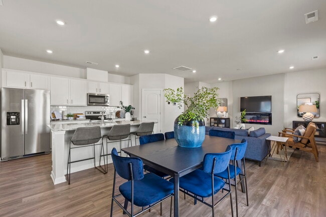 8160 Thorton St, Locust, NC 28097 - photo 6