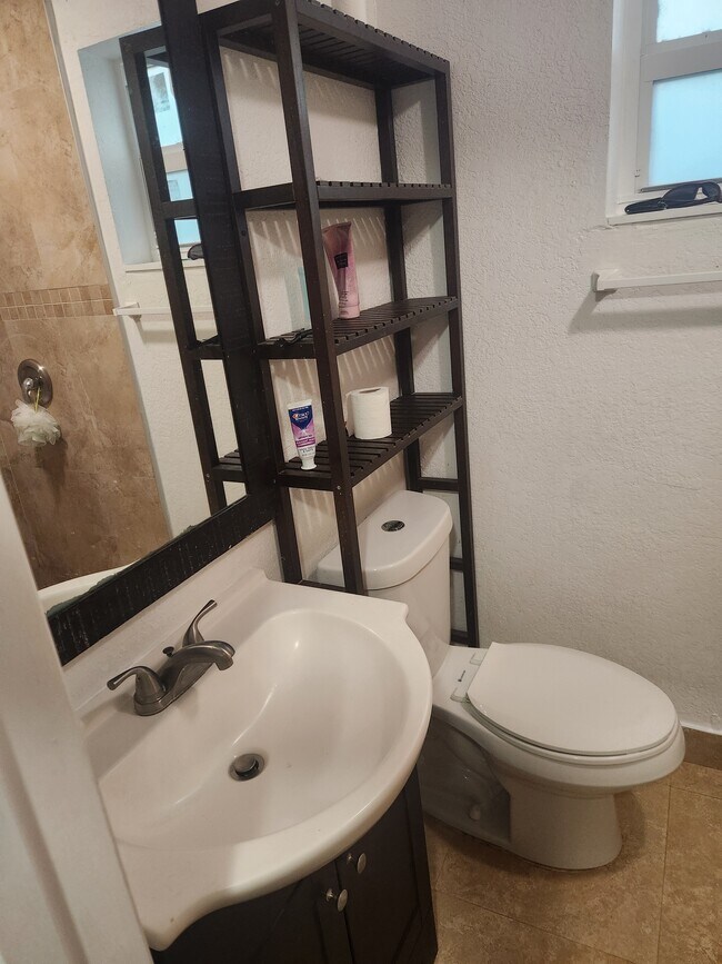 14721 Pierce St, Miami, FL 33176 - photo 6