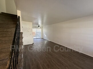 4704 S Darlington Ave, Tulsa, OK 74135