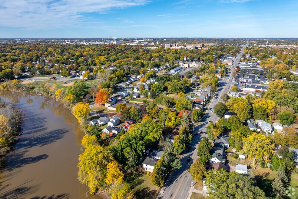 Astor East River Neighborhood Video
