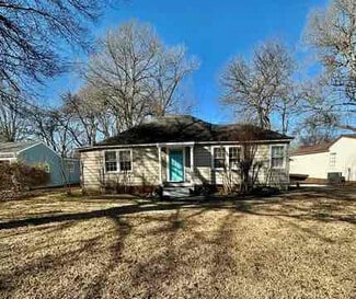 404 S 1st Ave, Cleveland, MS 38732