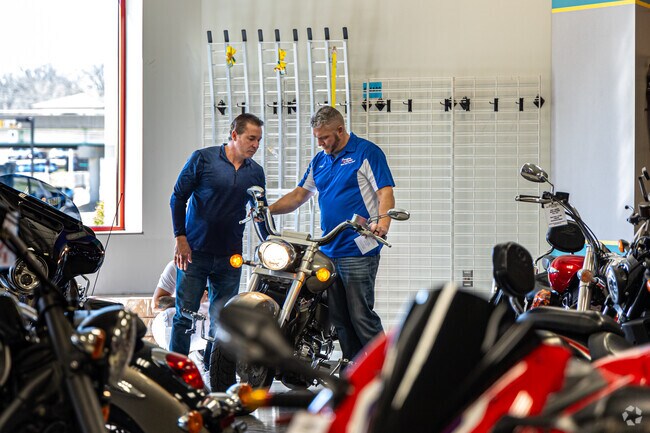 Freedom Cycles has proudly served Calico Farms cyclists since 1975.