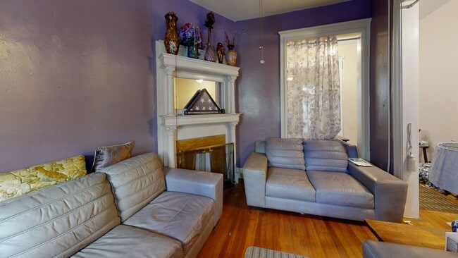 1121 8th St NE, Washington, DC 20002 - photo 2