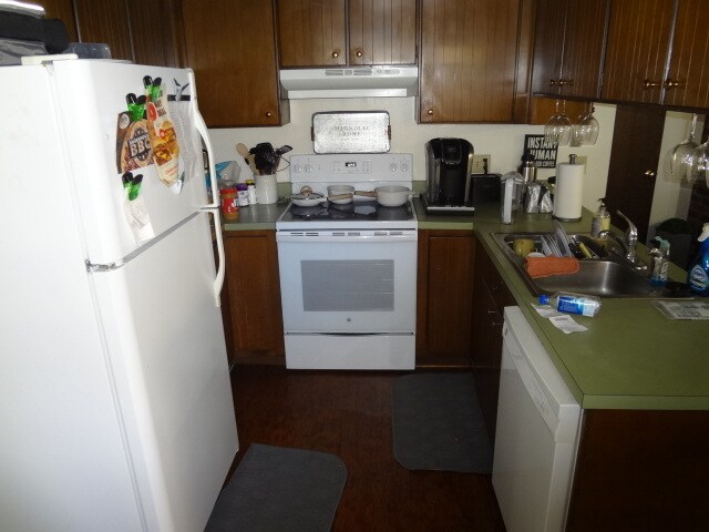 1517 Cambria Dr, East Lansing, MI 48823 - photo 6