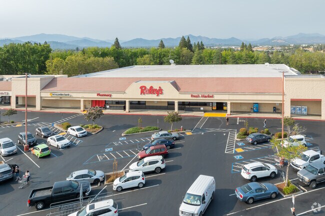 Raley's is another source for groceries near Midway.