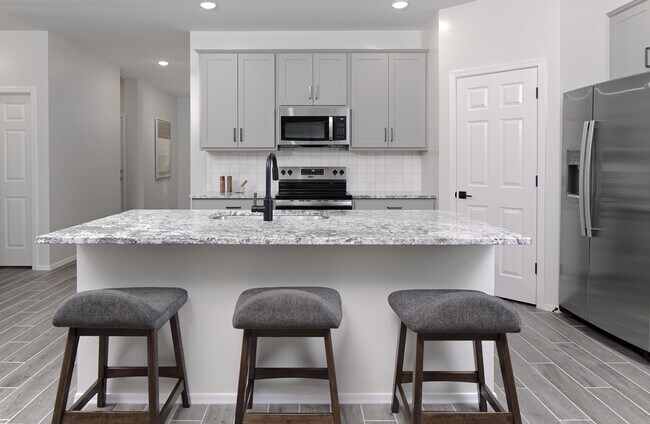 24091 W Kowalsky Ln unit 36484498, Buckeye, AZ 85326 - photo 2