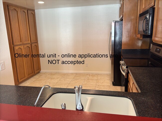 The Courtyards unit 1402, San Diego, CA 92110 - photo 5