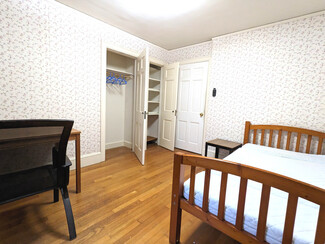 60 Undine Rd, Boston, MA 02135