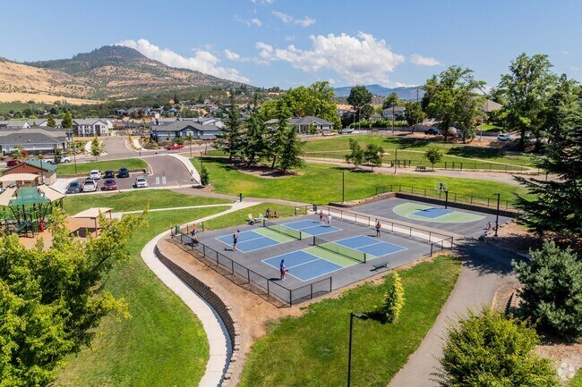 Cedar Links Park has a variety of recreational sports in Cedar Hills.