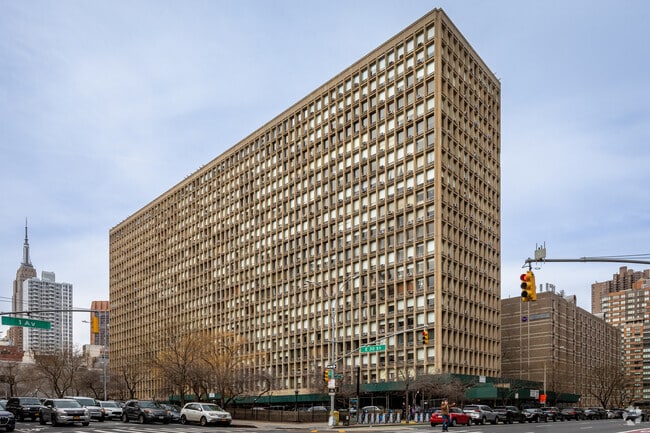 Kips Bay Towers is one of the popular housing options in Kips Bay.