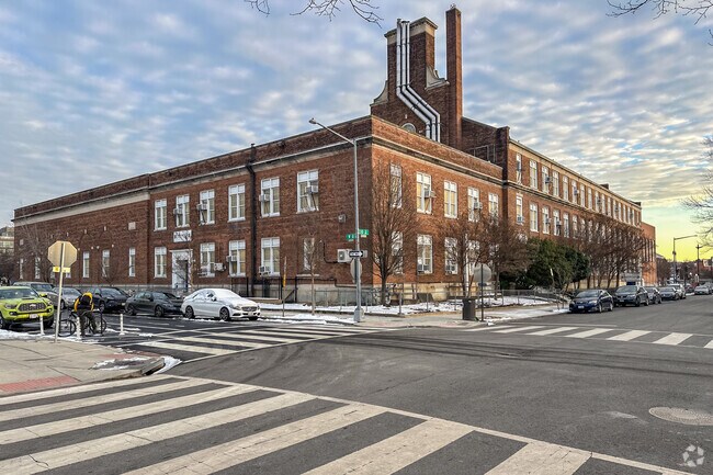 Roosevelt S.T.A.Y. Opportunity Academy