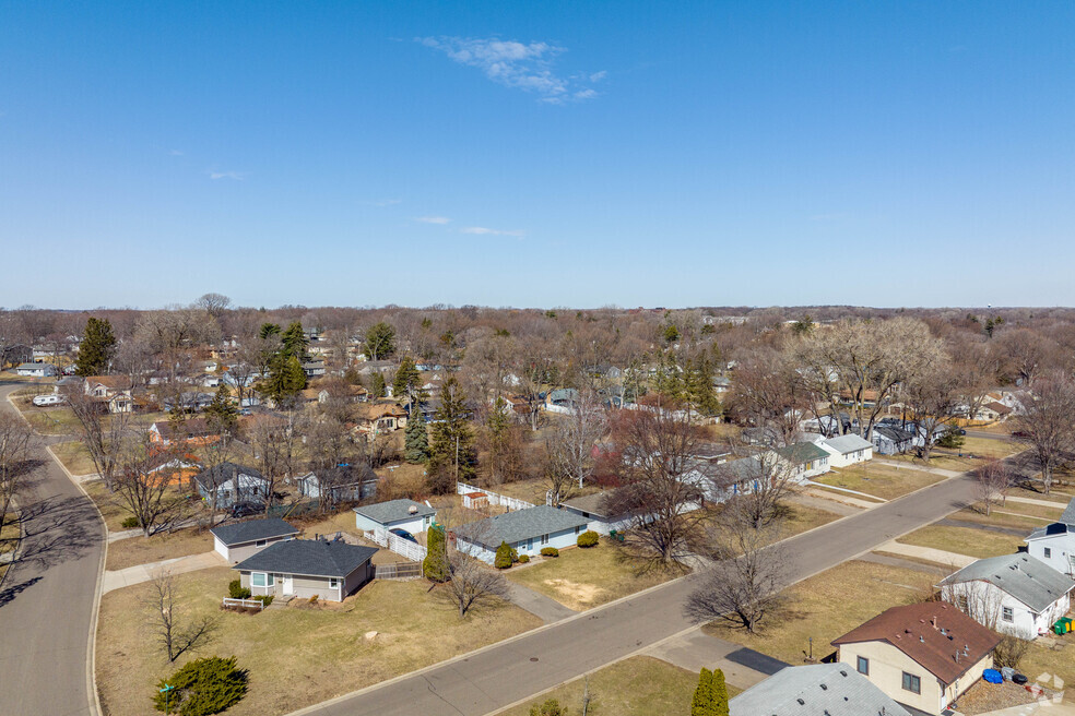 NH_ElmGrove_560087_P1_V2_MP_042325