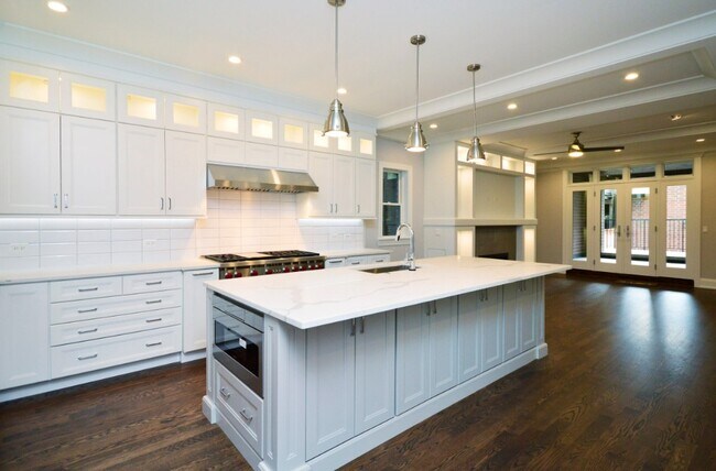 4727 N Winchester Ave, Chicago, IL 60640 - photo 4