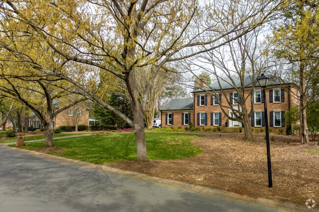Many homes in Quail Hollow offer large front and backyards.