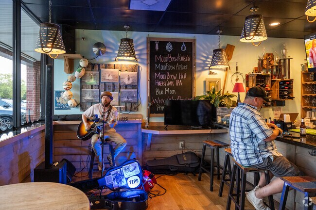 You can enjoy live music and good fun at Full Moon Oyster Bar near Clemmons North.