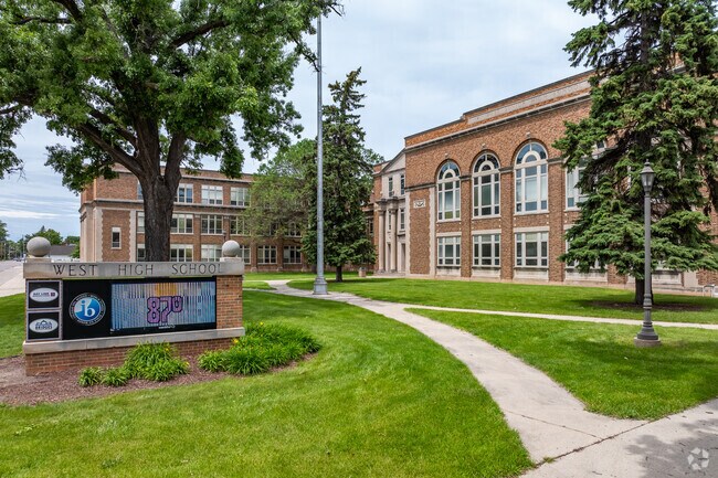 West High School has 862 students.