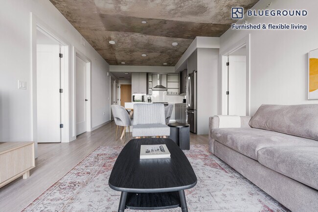 3030 Potomac Ave unit FL3-ID1032, Arlington, VA 22202 - photo 3