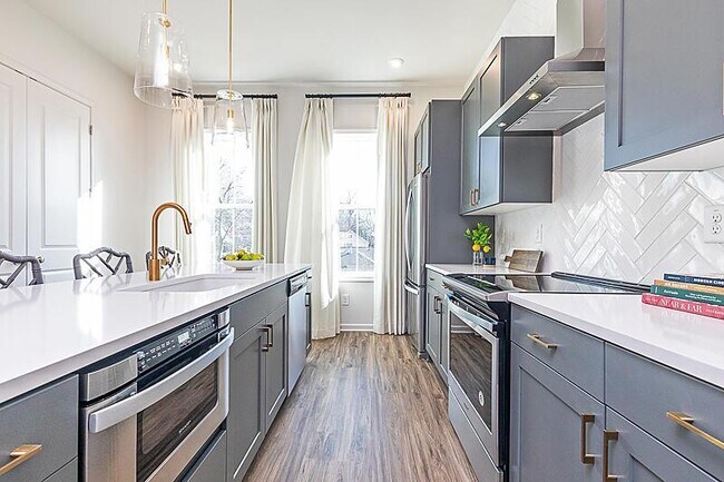 1335 Boulevard SE unit 38237360, Atlanta, GA 30315 - photo 3