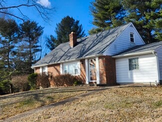 1104 Wild Orchid Dr, Fallston, MD 21047