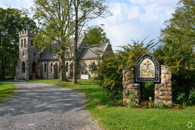 The rustic old Stone Church in Cragsmoor sits overlooking the valley nearly 2000 feet below.