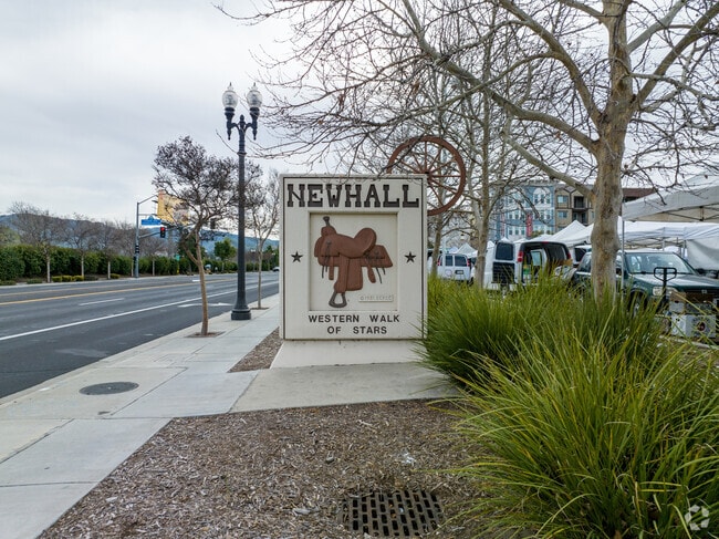 As the oldest neighborhood in Santa Clarita, Newhall is its beloved historic core.
