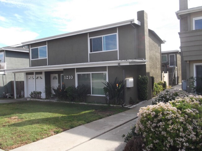 1210 Amethyst St unit D, Redondo Beach, CA 90277 - photo 2