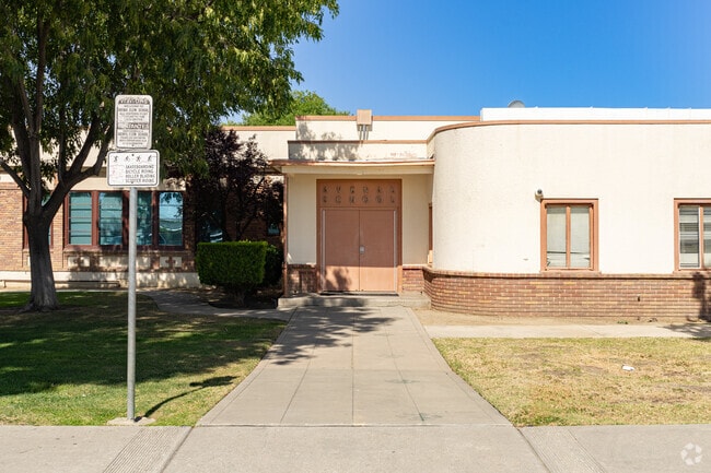An older part of Avenal Elementary School reflects the era for when the school was built.