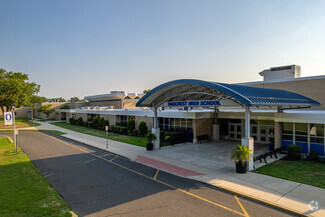 Oakcrest High School