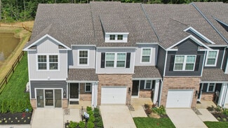 6 Reagan Dr, Runnemede, NJ 08078