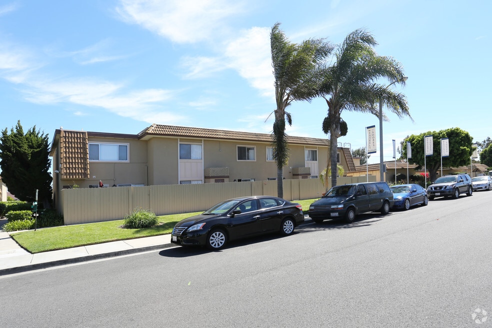 Westerly Shores, Oxnard, CA 93033 - photo 1