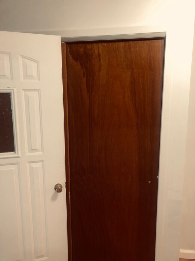 2665 E 21st St unit Ground Floor, Brooklyn, NY 11235 - photo 2