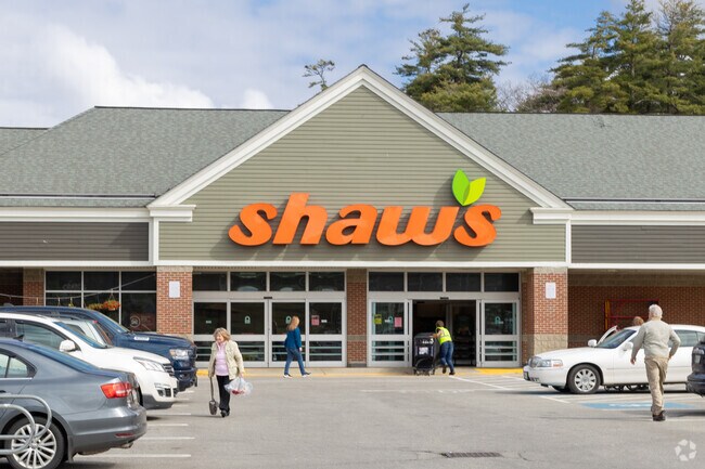 Shaw's is the premier supermarket in Bath.