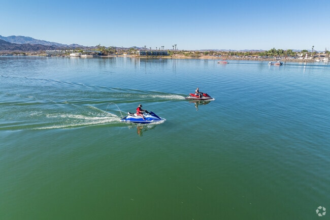 In Lake Havasu City, jet skis and wakeboarders whip around the water.