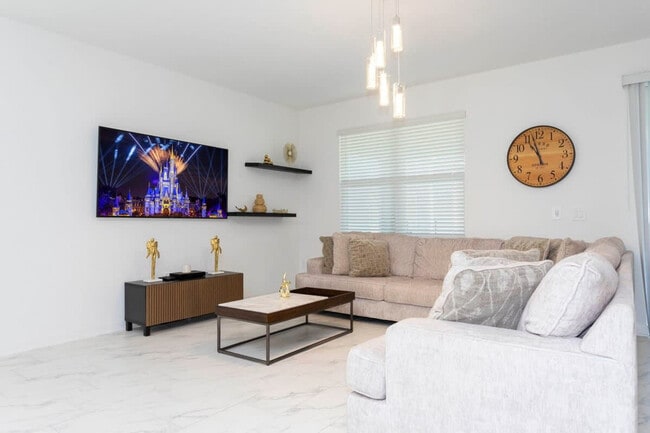 9202 Sommerset Hills Dr unit ID1280770P, Davenport, FL 33896 - photo 2