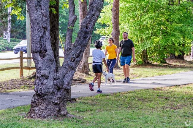 Near Festival Park is the Piedmont Environmental Center, offering Greenway access.