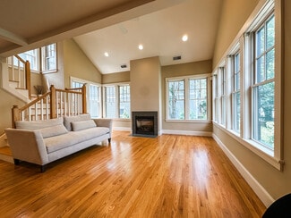 15 York Place, Cambridge, MA 02141