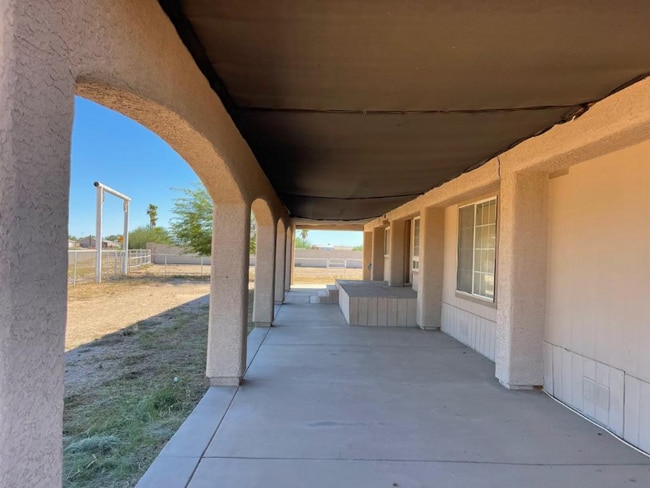 7835 W Caballero Cir, Arizona City, AZ 85223 - photo 4