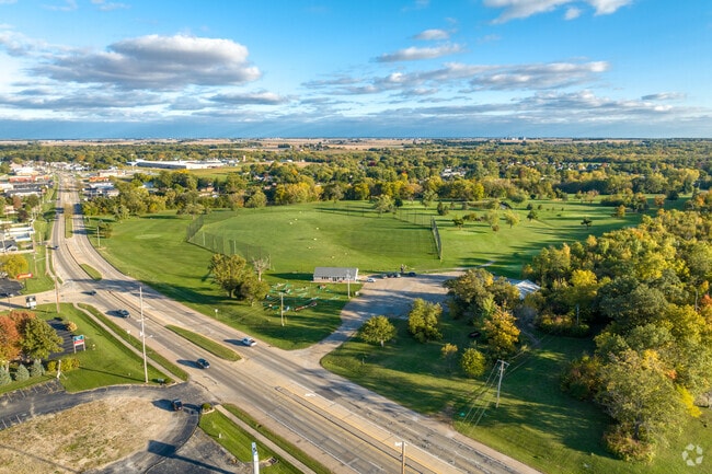 Hillcrest Golf Course is located at 1829 Washington Rd, Hillcrest, IL 61571.